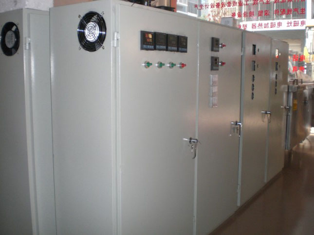 塑料造粒機(jī)電磁加熱器-大功率加熱器.jpg